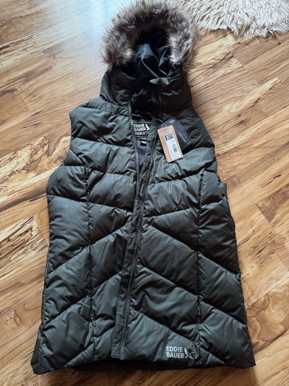 Eddie Bauer Dark Olive Women’s Classic Down Vest with Faux Fur Trim. Size M